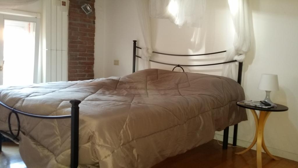 Ferienwohnung Mansarda Santa Margherita Bologna Zimmer foto